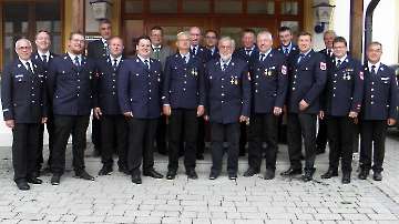 Ehrungen bei den Gemeindefeuerwehren Weng
